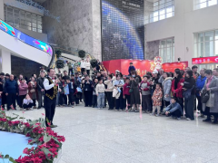 湖科学课堂解读“文化马”取“科学马”